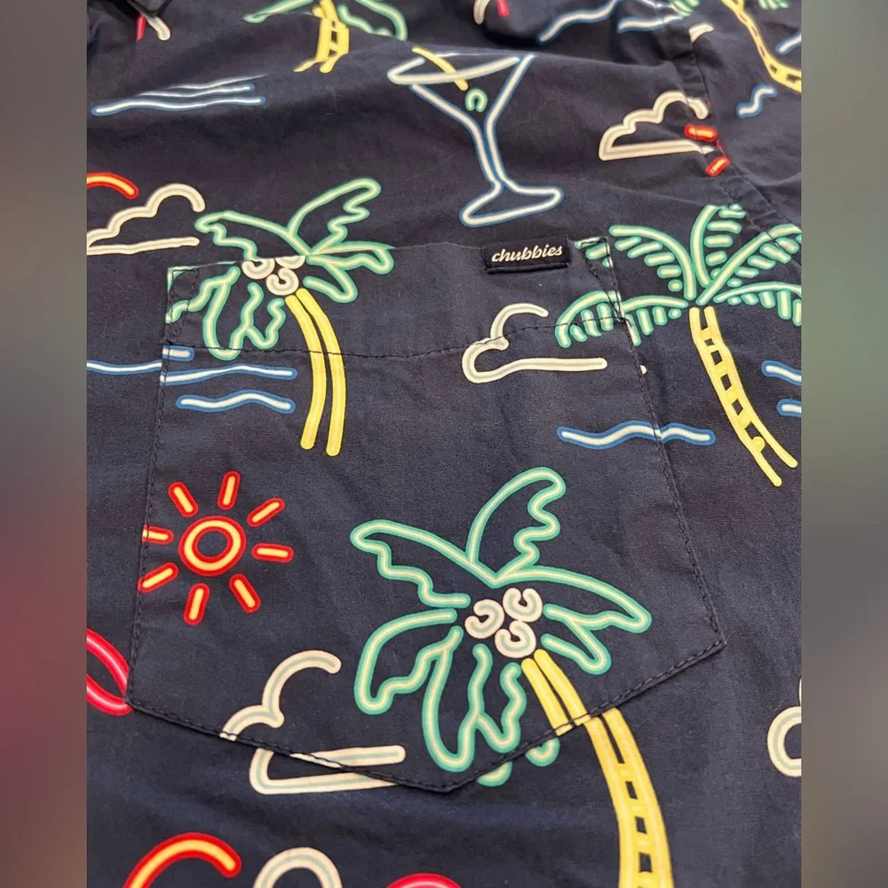 Chubbies Mens Button Down Shirt Tropical Neon Print Tiki Cruise Beach Large EUC - Picture 3 of 5